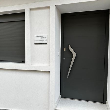 Ponte Vecchio Apartment Халкида Экстерьер фото